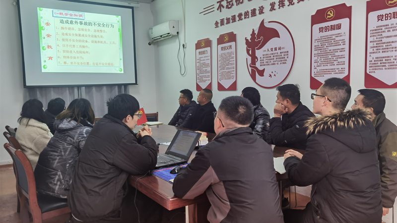 成人高考与自考：招生简章解读与报名时间指南